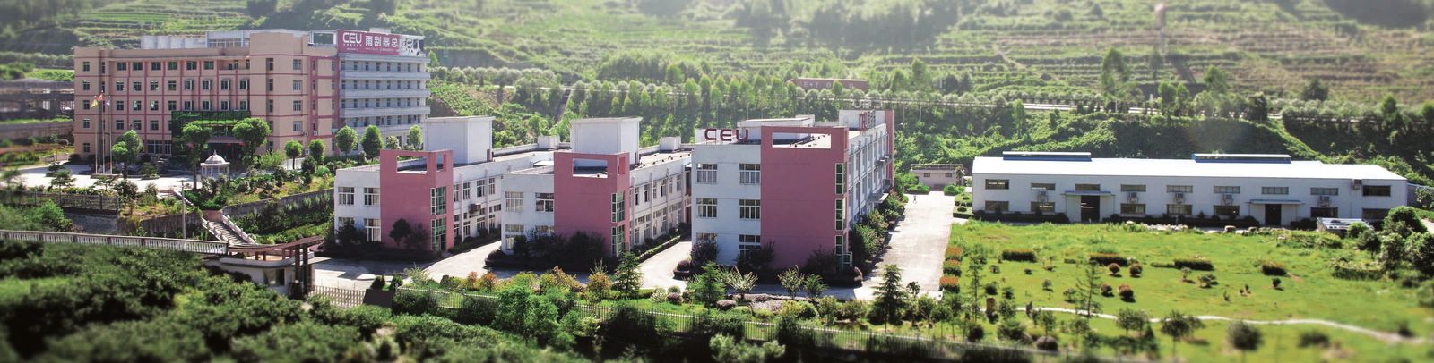 Porcellana FUjian Donglian Vehicle Fittings Co., Ltd. Profilo aziendale 